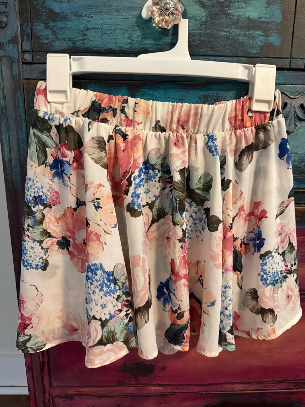 Show Me Your MuMu Floral White Skater Shorts